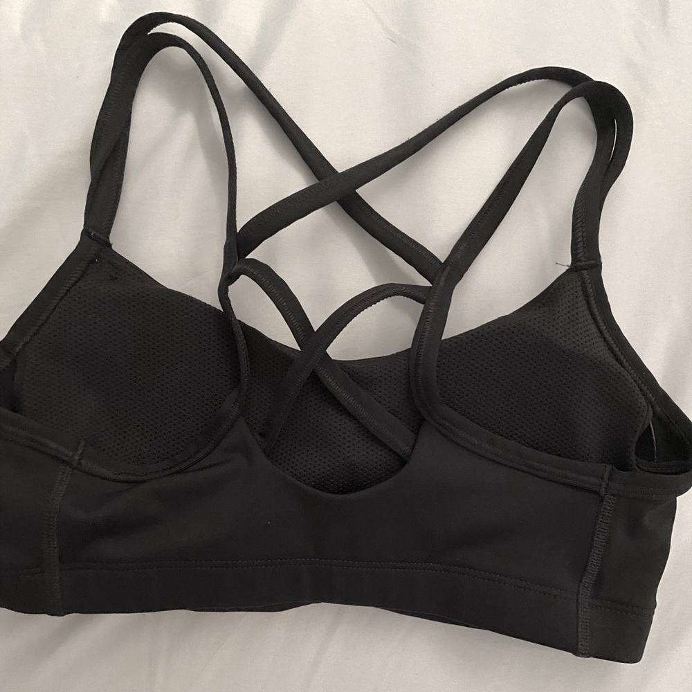 *sold* NWOT Nike Favorites Sports Bra - Picture 4 of 5